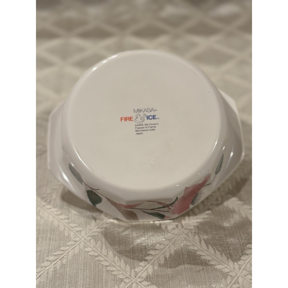 Vtg Mikasa Fire & Ice Silk Flowers Covered Casserole Dish 80's Glass Lid AA009 - Picture 4 of 8